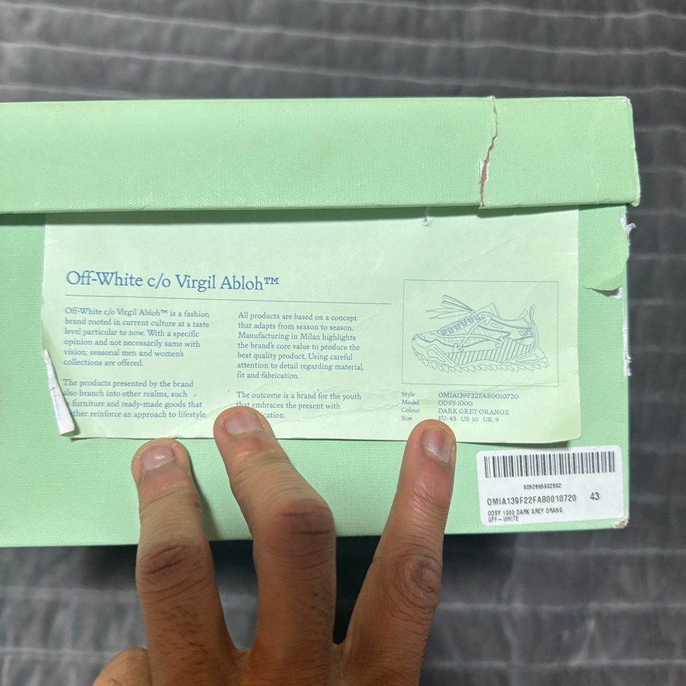 100% authentic - Picture 5 of 7